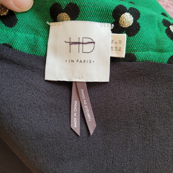 Anthropologie HD in Paris Garden Glimmer Christmas Green Tiered Flower Skirt - Picture 12 of 12